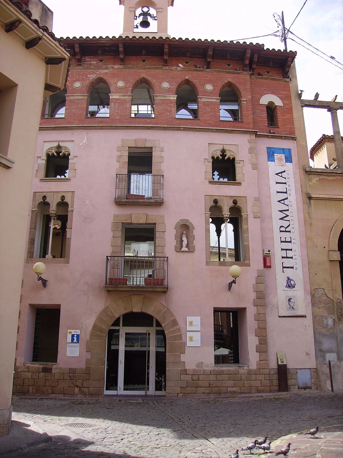 Fachada del Museu Thermalia en Caldes de Montbui