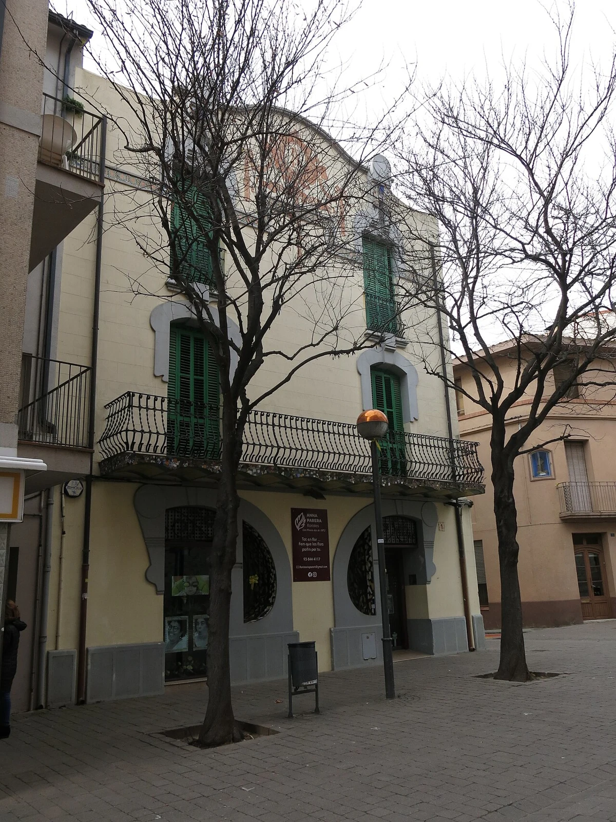 Fachada de Casa Arquer en la Plaça de l’Església de Cardedeu
