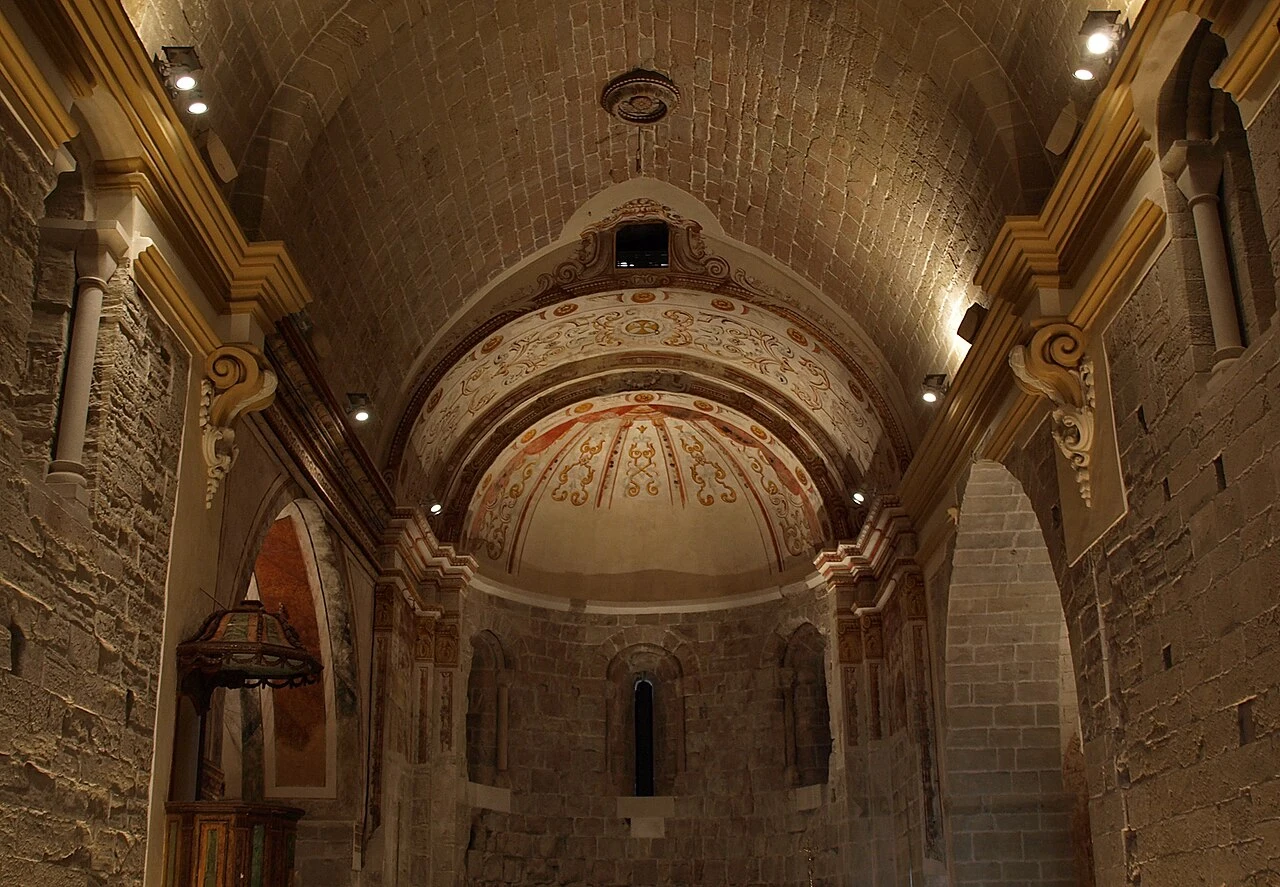 Cabecera y cubierta de la iglesia del monasterio de Sant Benet de Bages